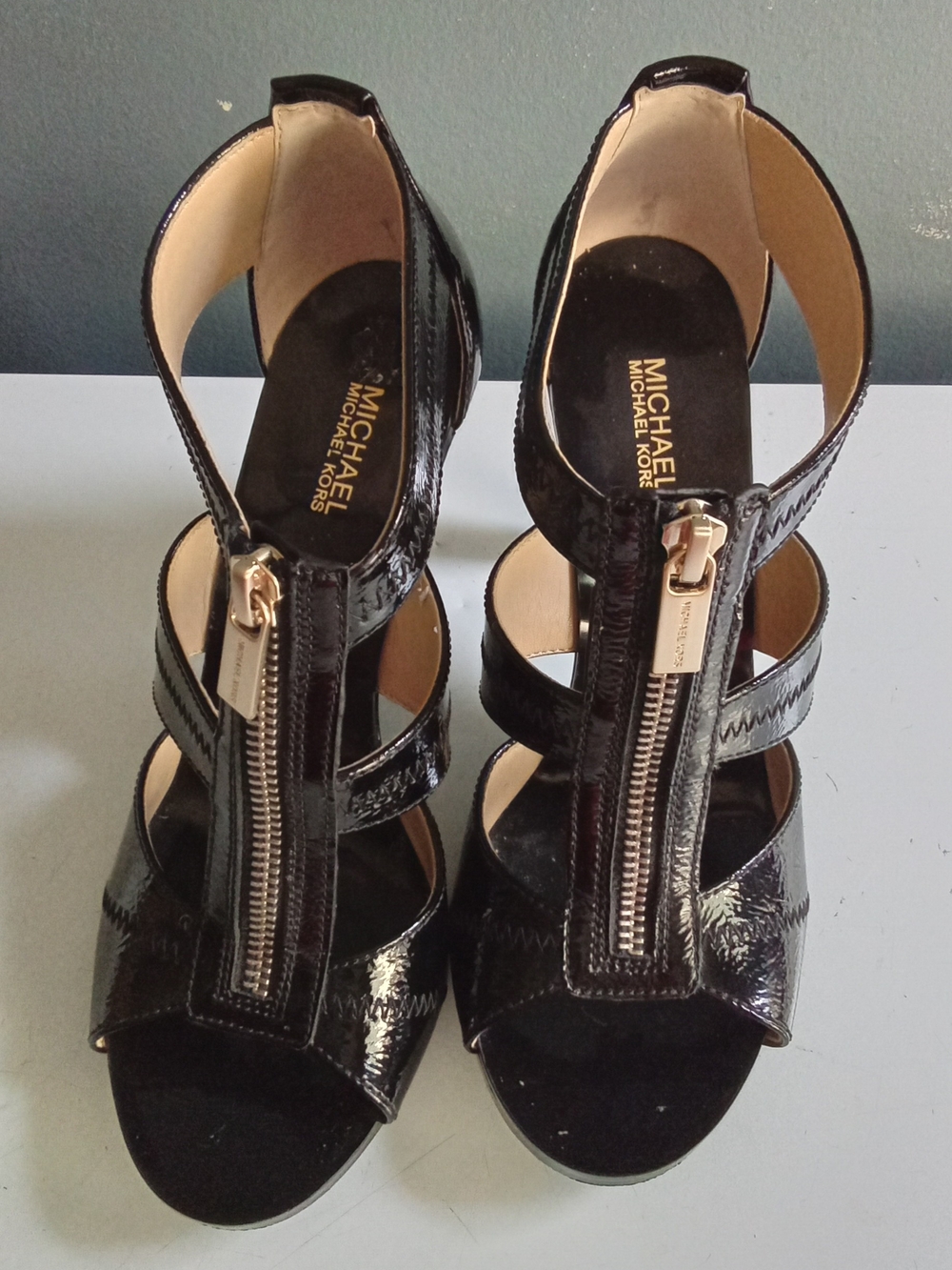 Michael Kors Black Patent Leather Front Zip Cage Sandals Gold Hardware Heels
